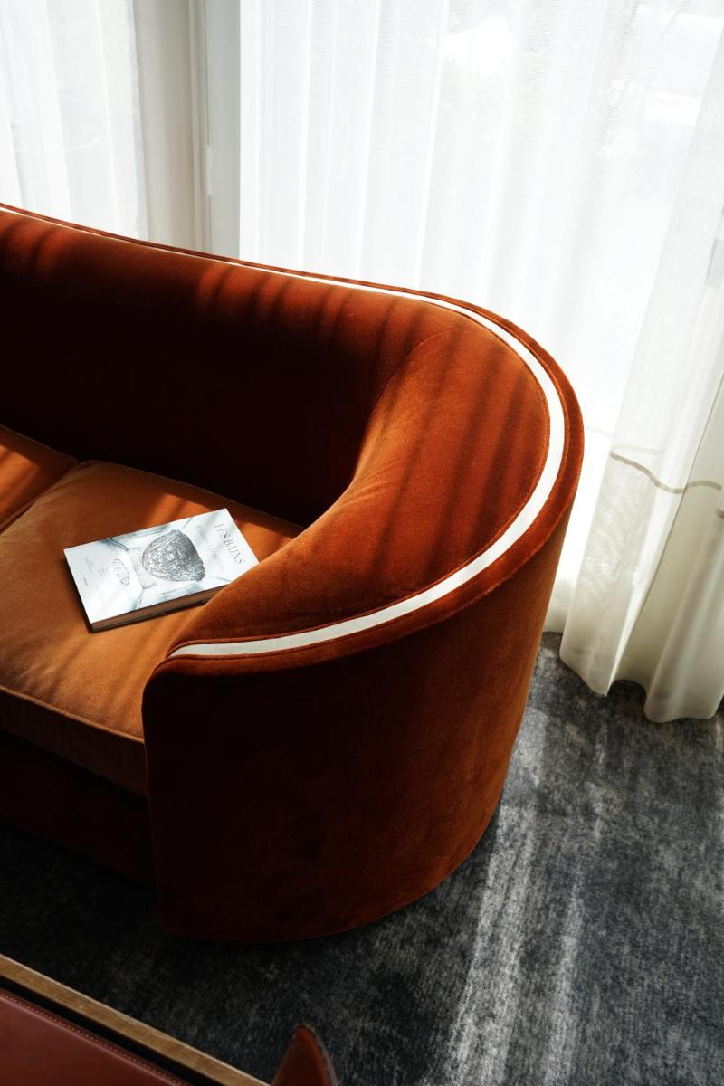 Coin salon dans l'établissement Hotel Les Bains Paris