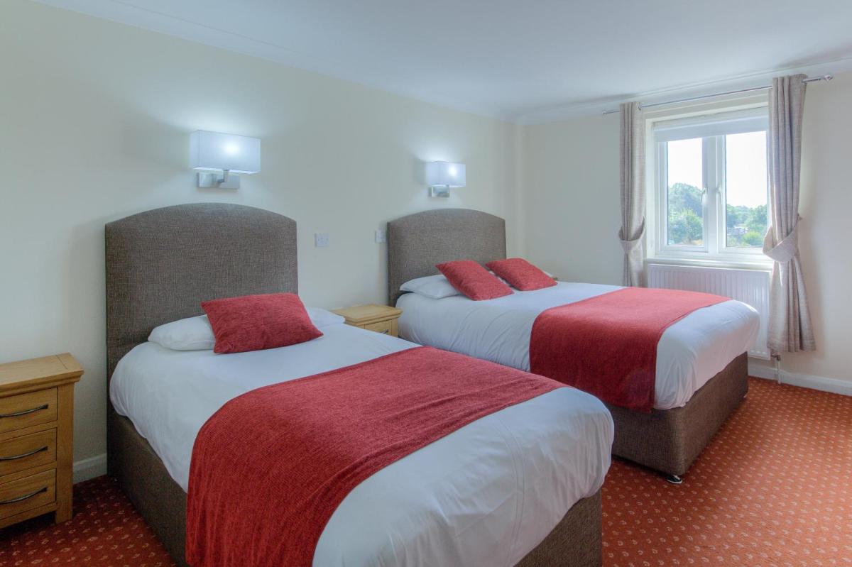 Wayford Bridge Inn Hotel - Housity