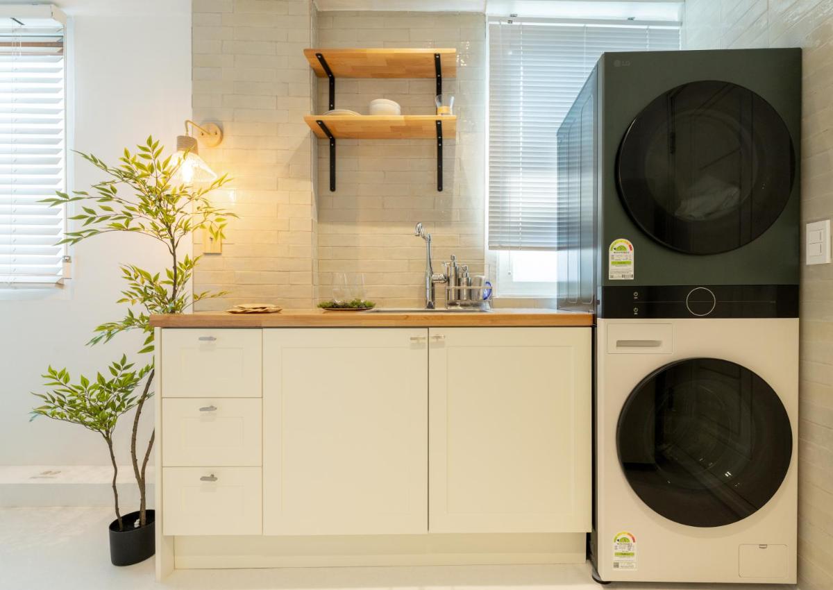 Seongshimdang - Housity