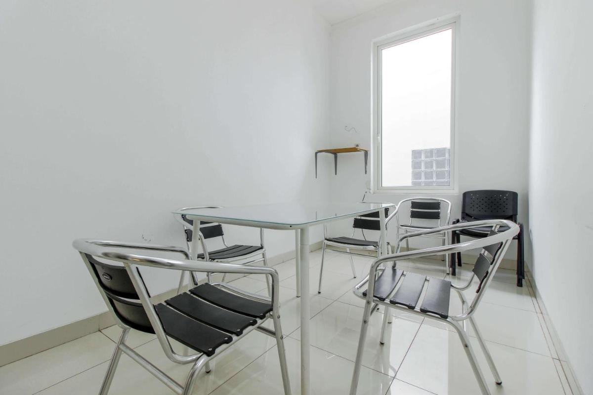 RedDoorz near UPH Karawaci 2 - Hizvo
