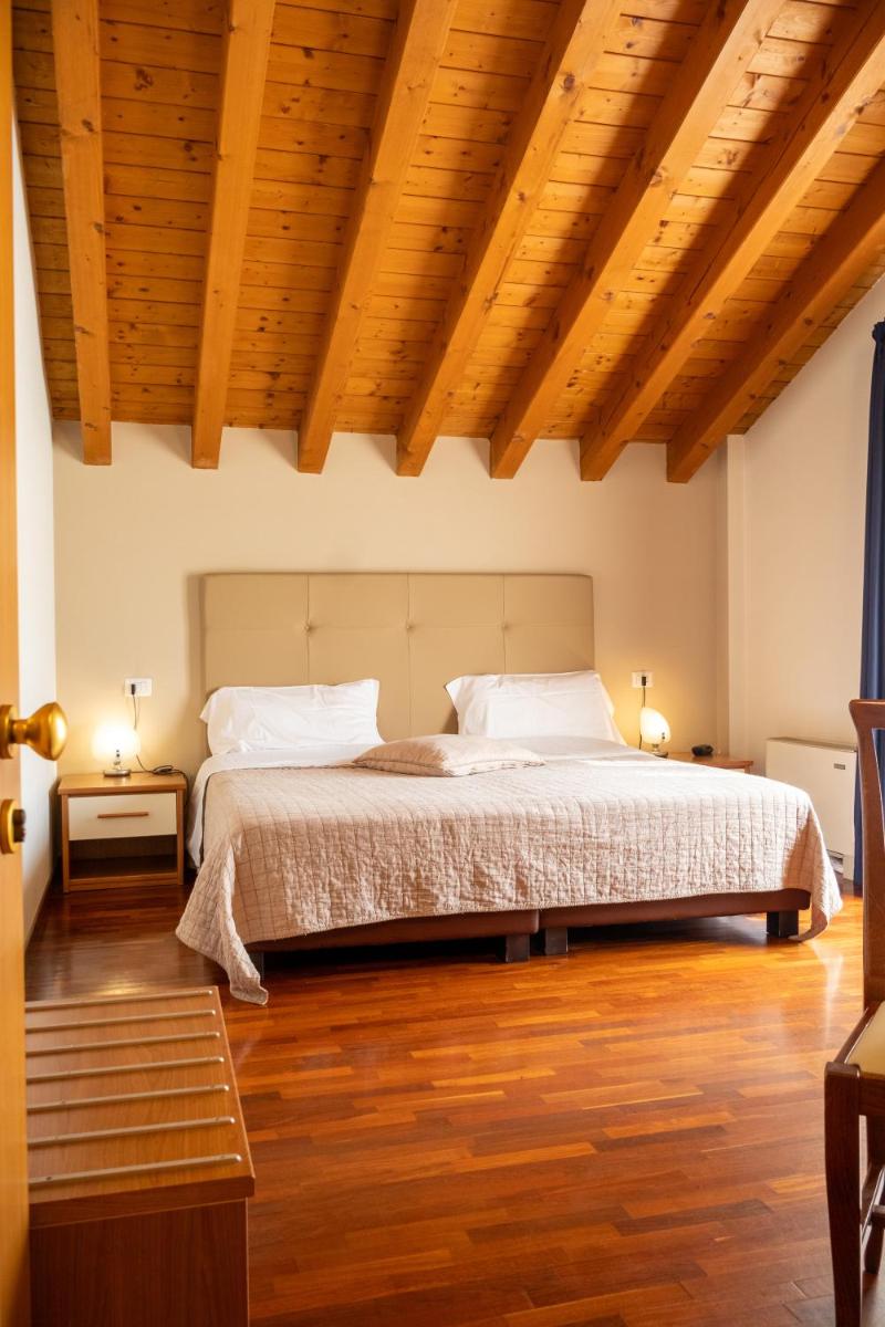 Sole della Franciacorta - Hotel & Restaurant - Housity