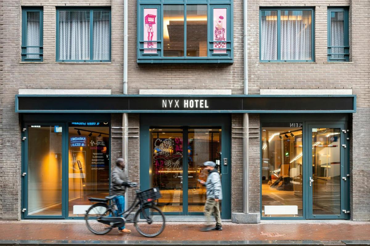 Eden Hotel Amsterdam - Housity