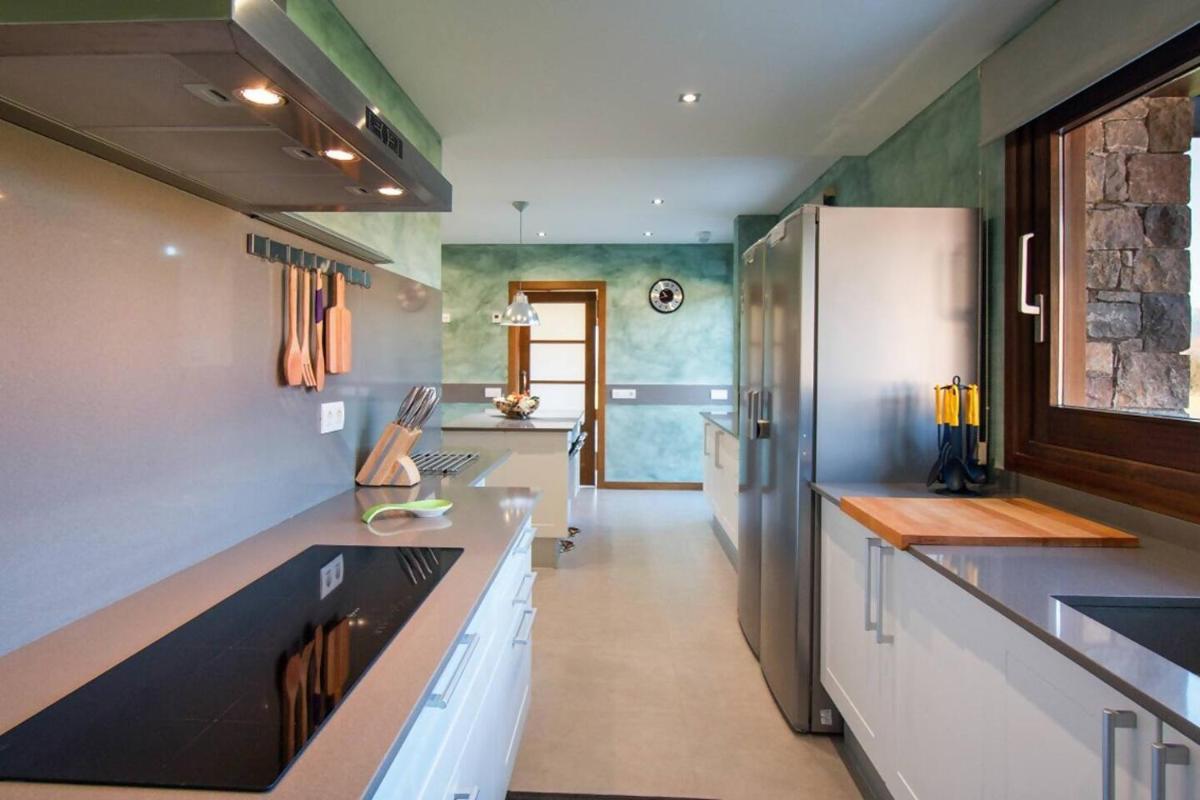 LES FEIXES LLARGUES - max 18 pax - Housity