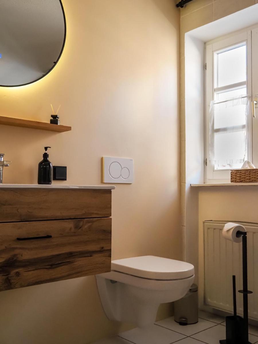 Der baeren - Historische Zimmer & Ferienwohnung, Mainbernheim - Housity