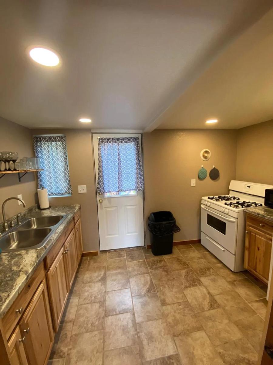 Blackhawk Cabins - Housity