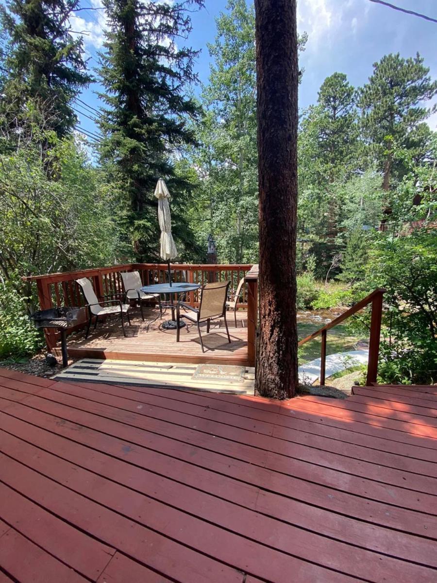 Blackhawk Cabins - Housity