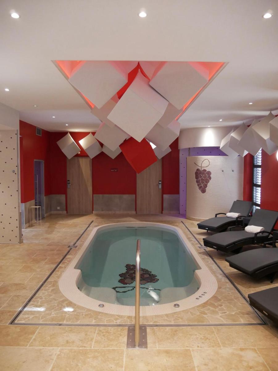 Photo de la galerie de l'établissement Auberge du Lac, Sure Hotel Collection by Best Western, à Mesnil-Saint-Père