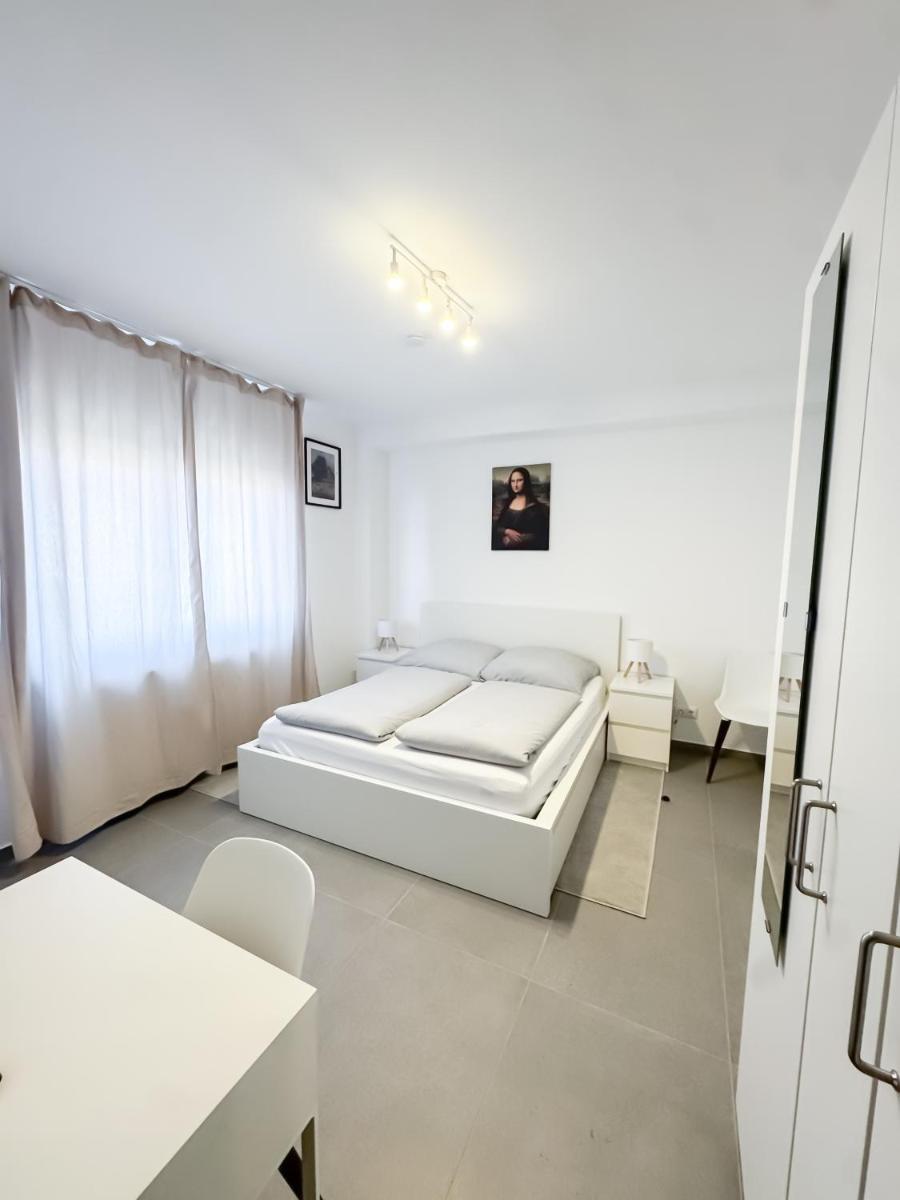 Durdi - Serviced Apartments - 24h Self-Check-in & Parking - Housity