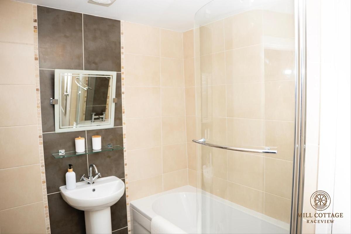Mill Cottage Raceview - Housity