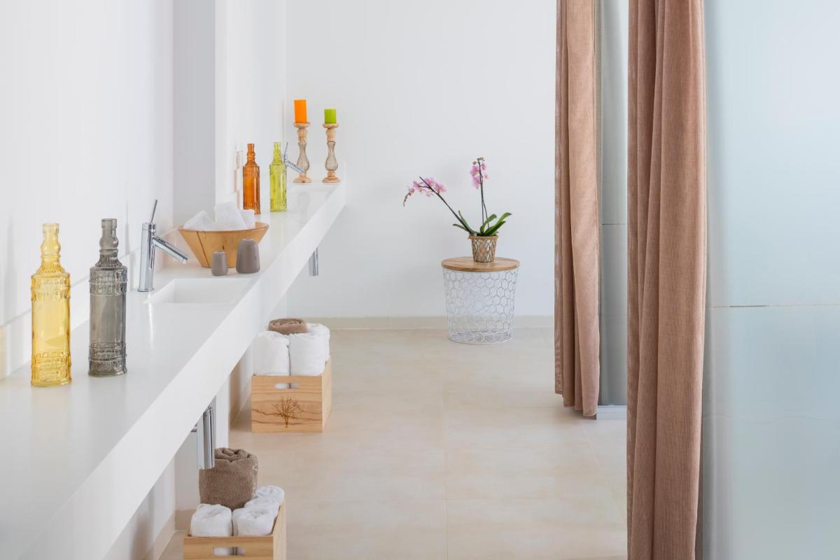 Imagen de la galería de Ca Na Xica - Hotel & Spa, en Sant Miquel de Balansat