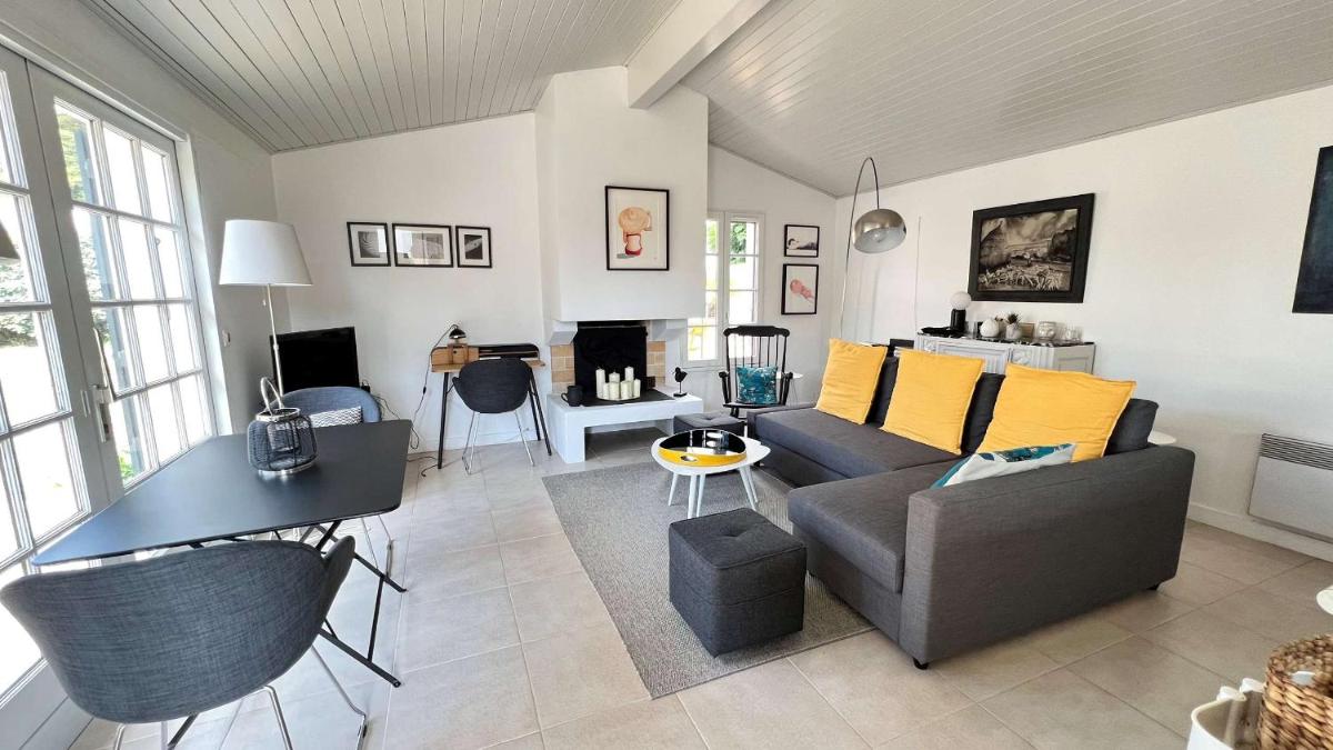Charmante maison avec annexe - jardin - parking - proche plages - Housity