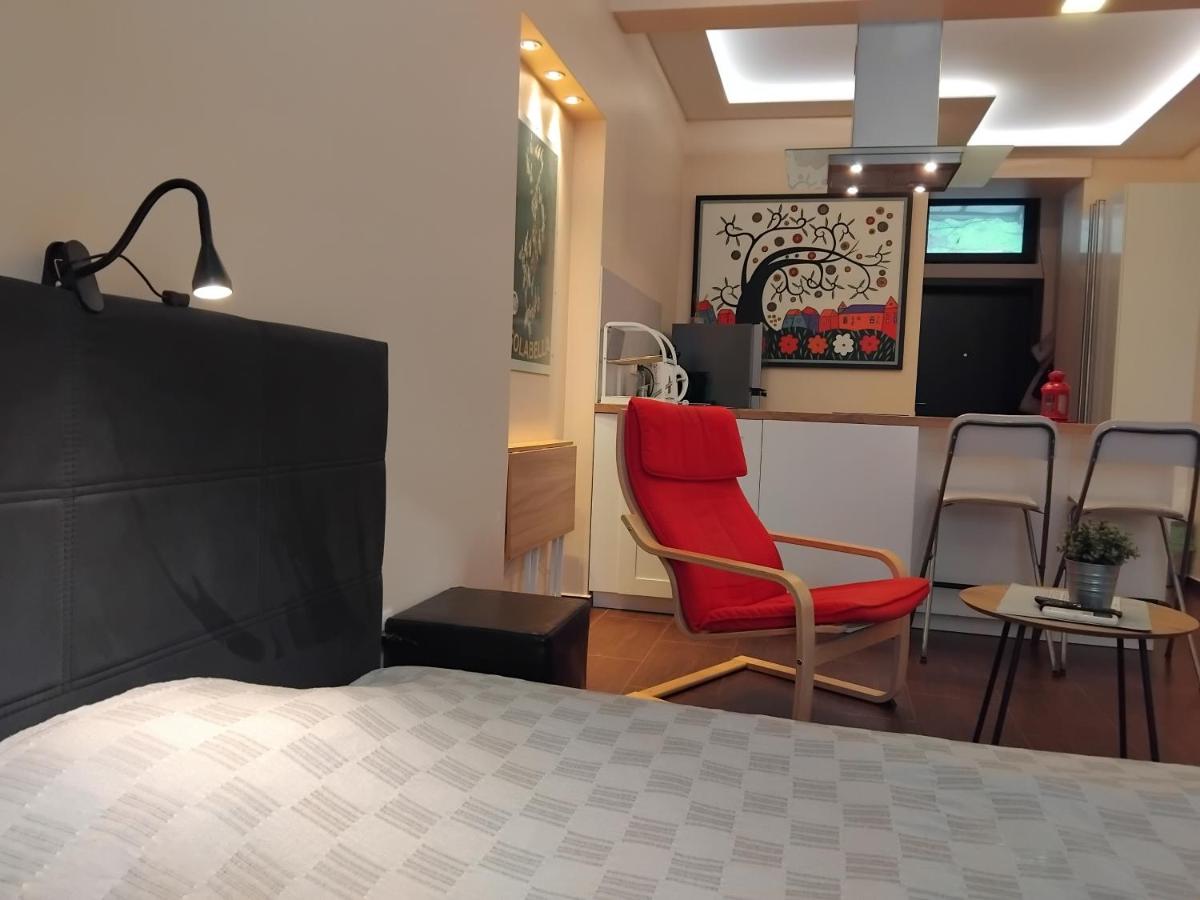 Embassy Apartment - Housity