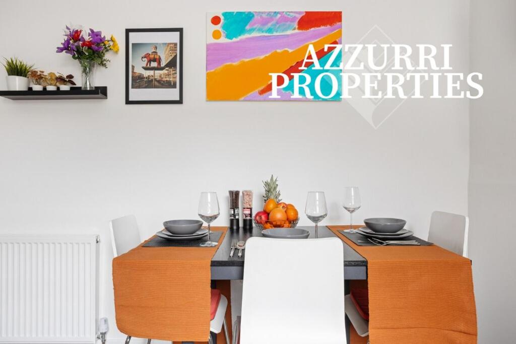 Monthly Stays at Walworth Road by Azzurri Properties Short Lets Accommodation London - Housity
