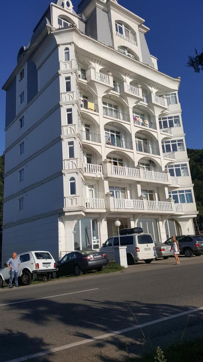 Kvariati Apartment - Housity