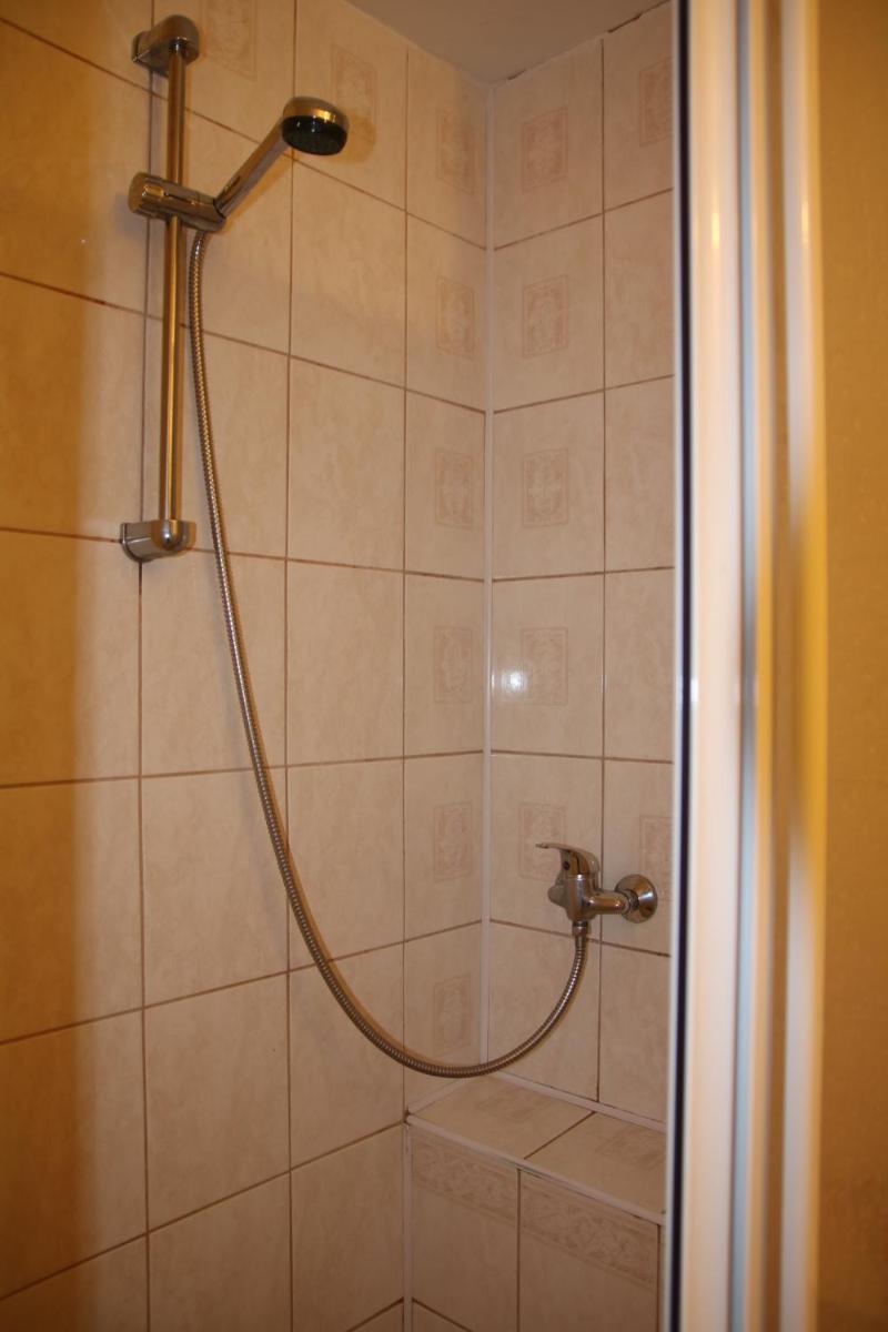 Penzion Valovi - Housity