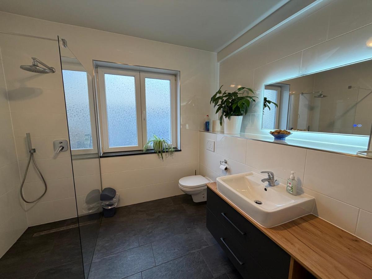 Gästezimmer Limburg City - Housity