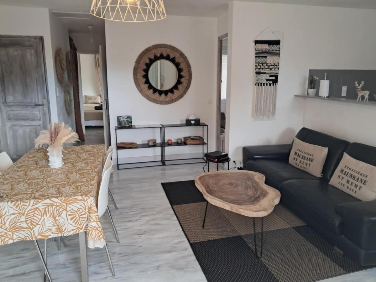 La maison de Manon, 4-5personnes, 75m2, centre village, jardin et wifi - Housity