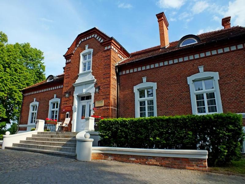 Dom Pracy Twórczej - Housity