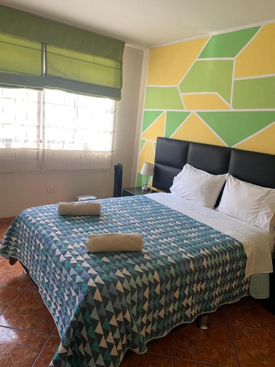 Apartamento cerca a lugares turísticos en Ica para 5 personas - Housity
