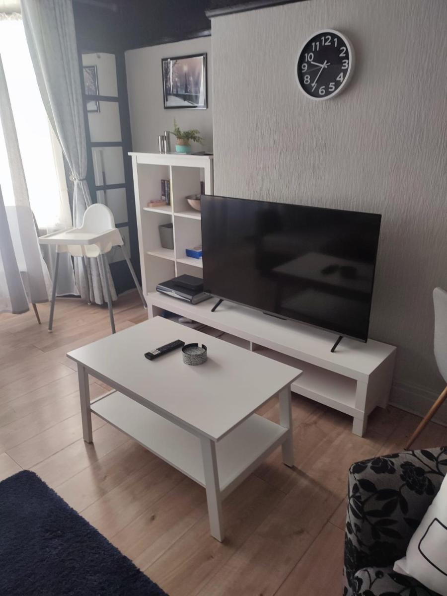 A home away from home now with Netflix and PS4 - Housity