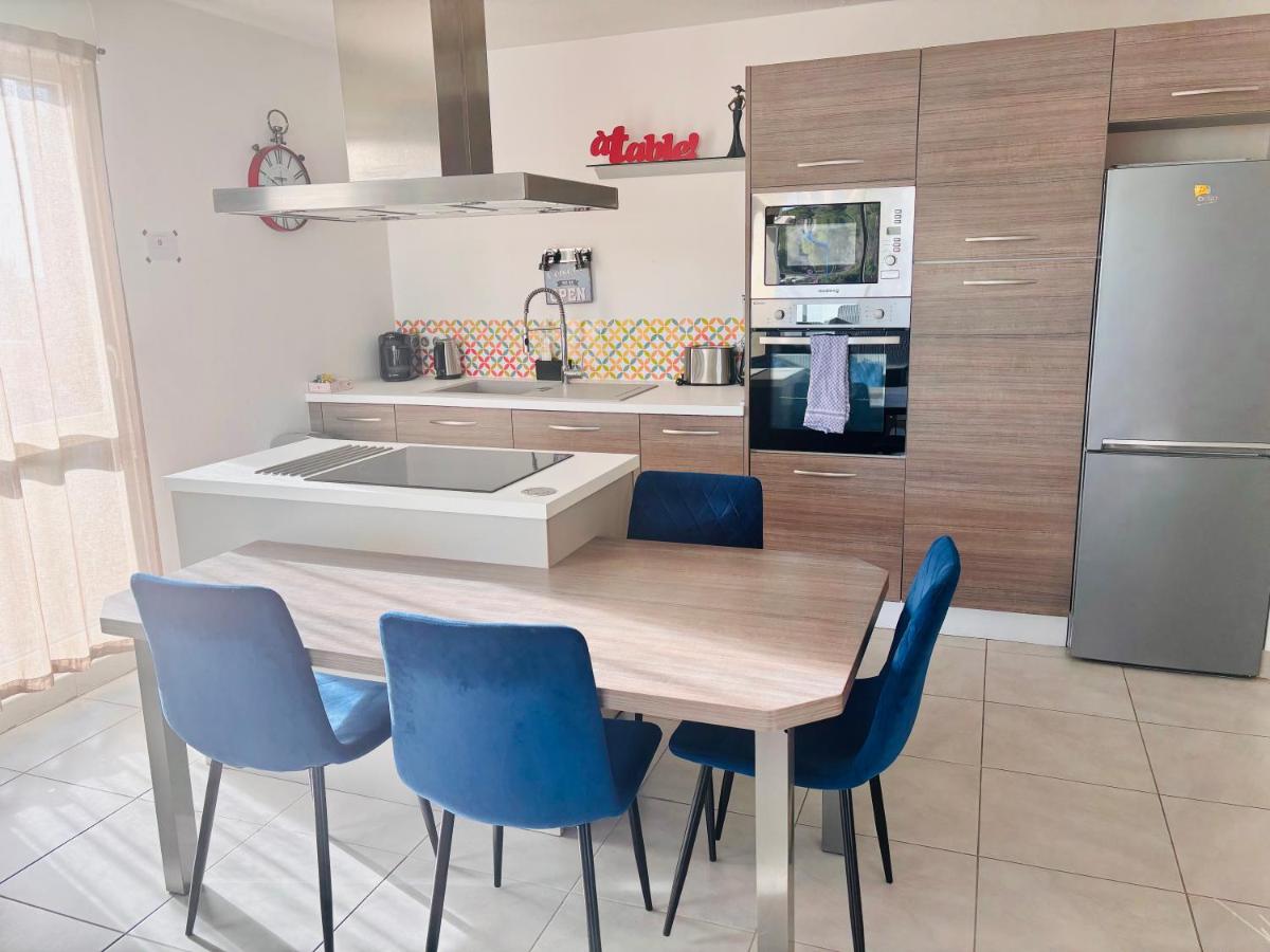 L'héliade - Climatisation et parking - Housity