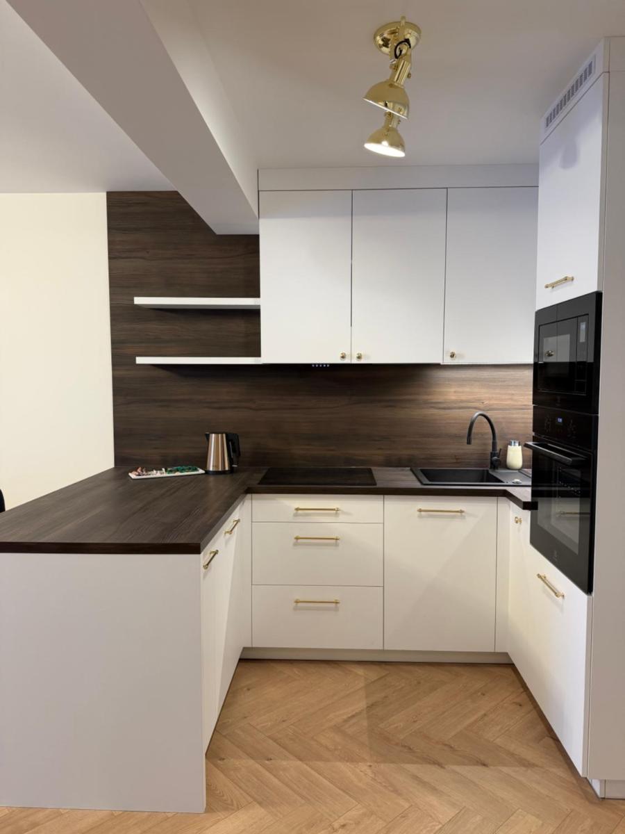 Panorama 79 Apartments - Housity