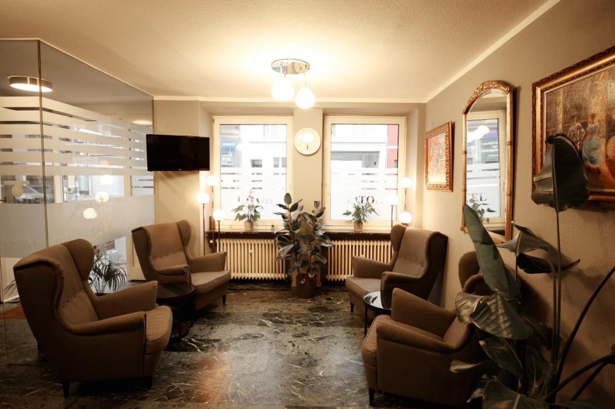 Hotel Paris - Housity
