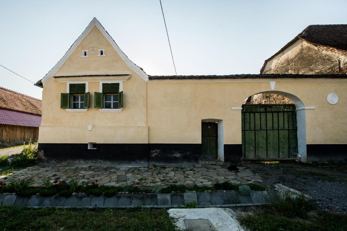 Cloasterf Haus - Housity