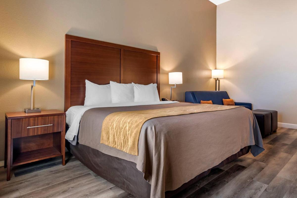 Comfort Inn & Suites Fort Walton Beach - Destin West - Housity