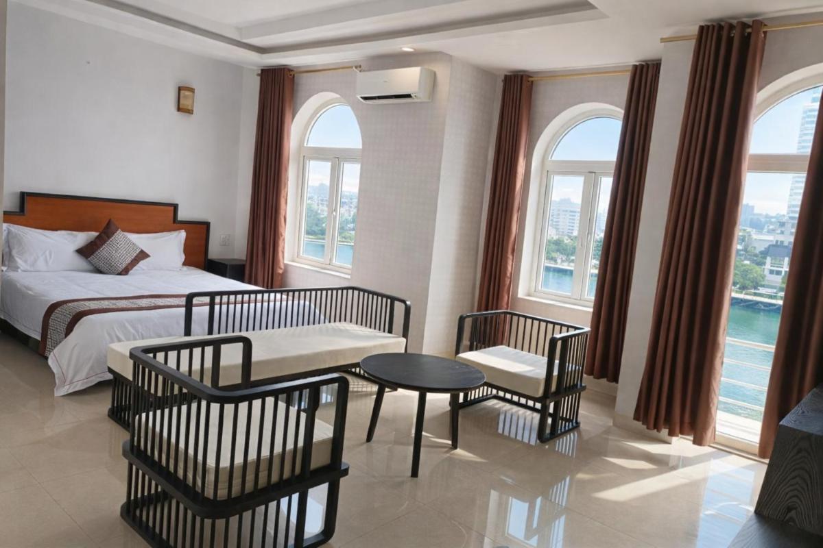 SONG HONG VIEW HOTEL - Hizvo