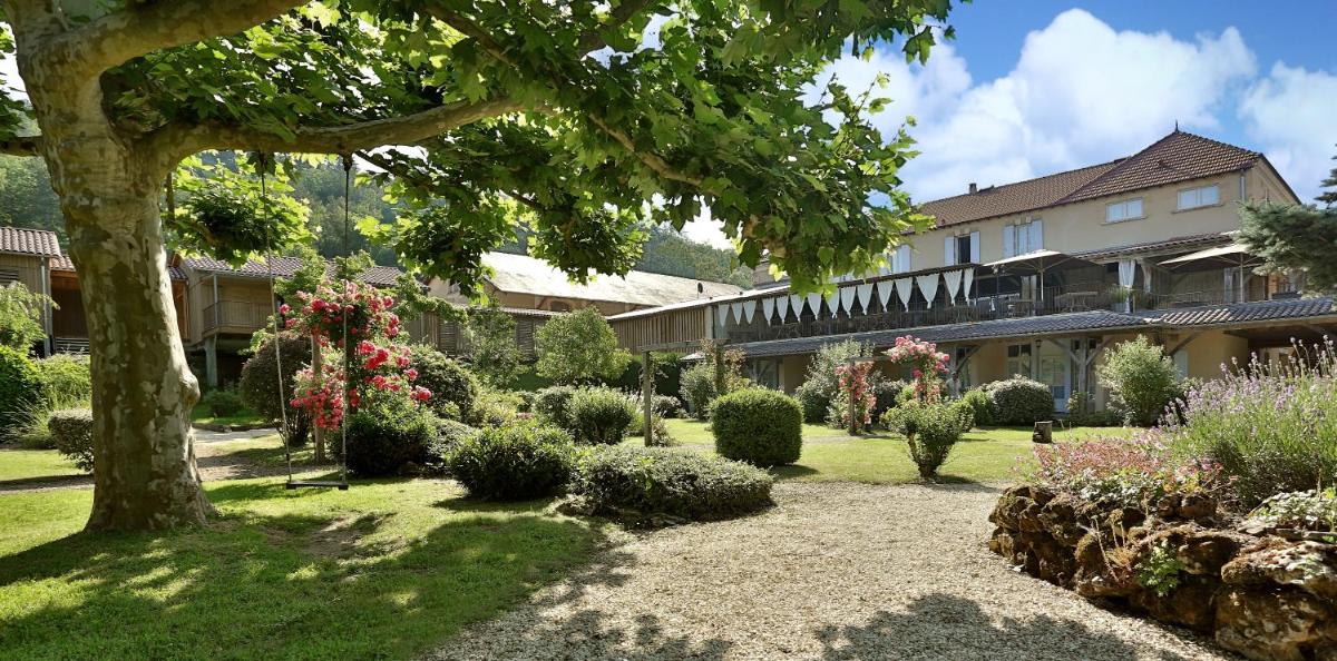 Jardin de l'établissement Les Glycines - Hôtel & Spa - Teritoria