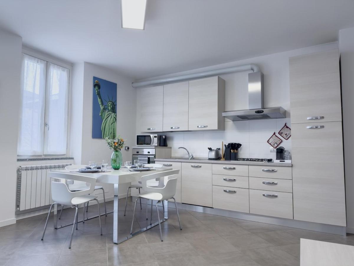 Apartment Center Sesto Calende - Housity