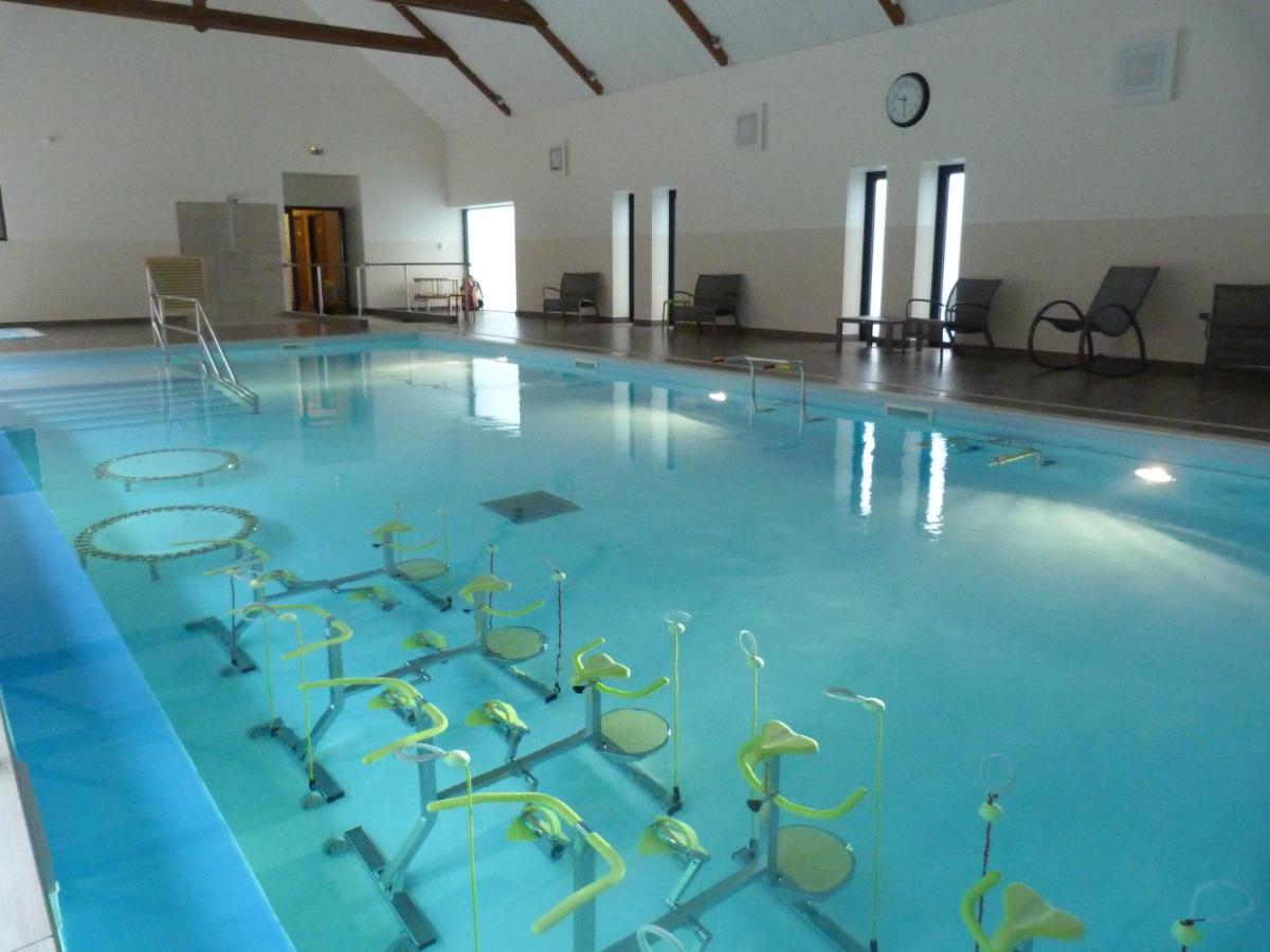 Piscine de l'établissement Loire & Sens ou située à proximité