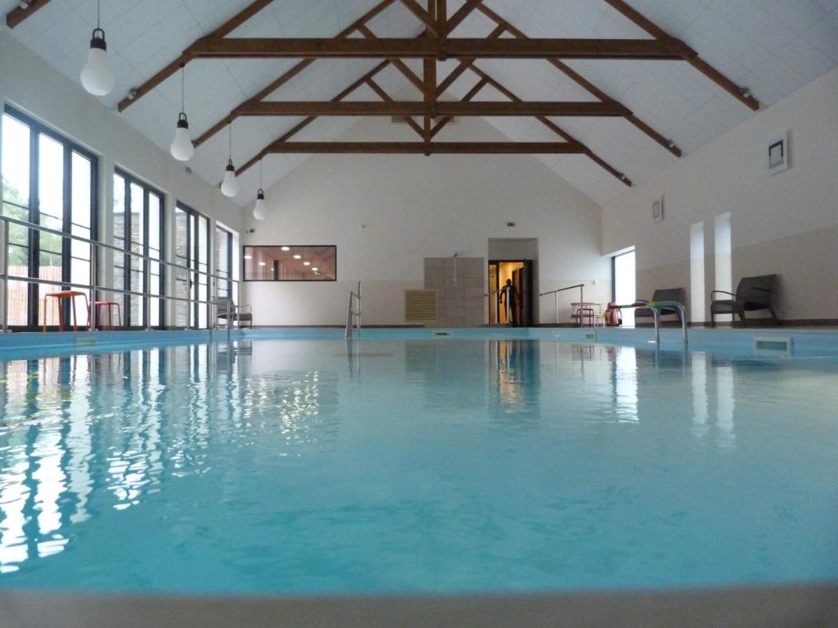 Piscine de l'établissement Loire & Sens ou située à proximité