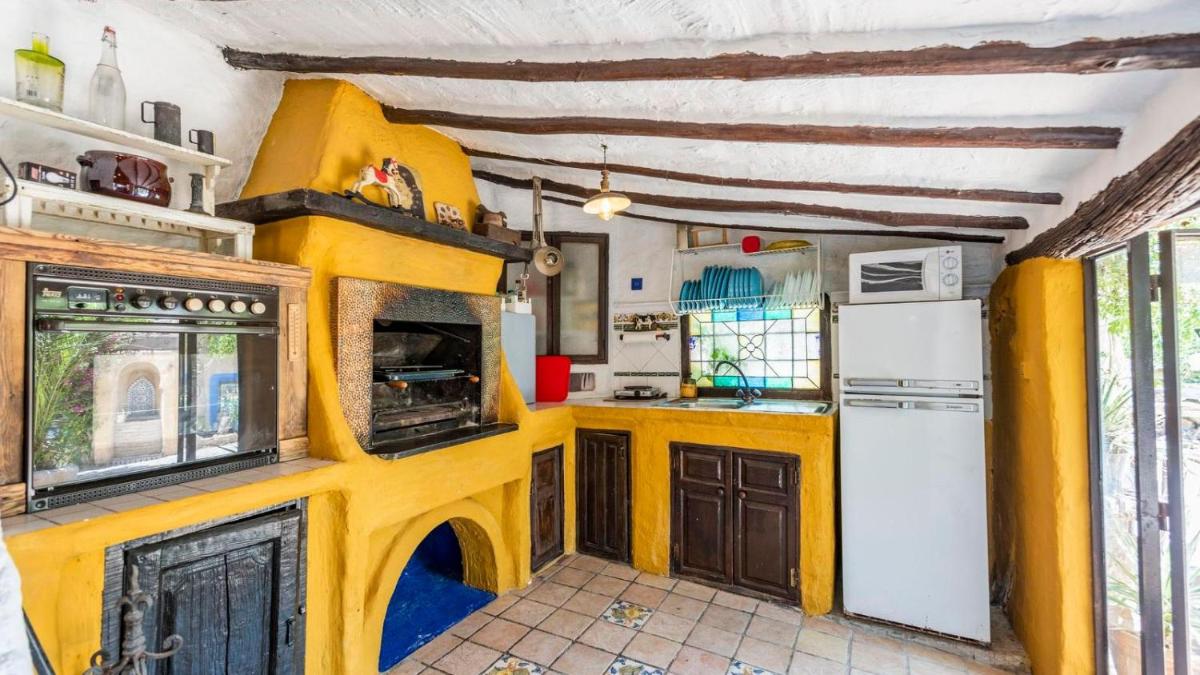 Casa Marrojo Loja by Ruralidays - Housity