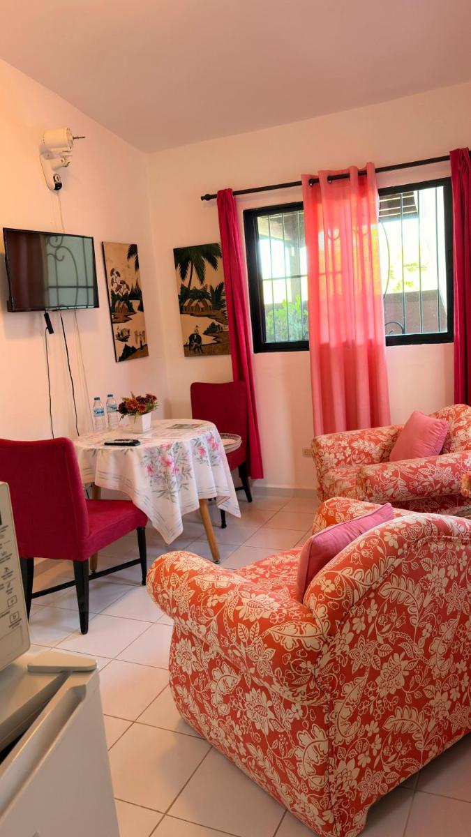 Lovely location , right downtown Puerto Plata - Housity