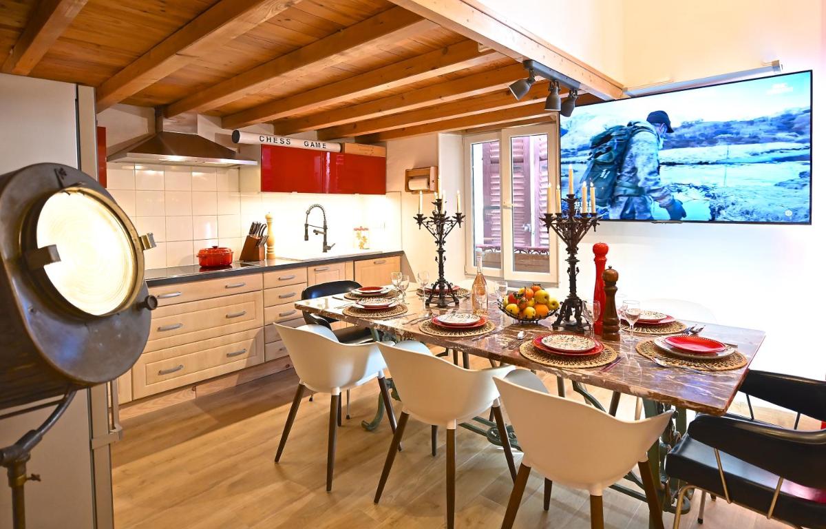 DUPLEX 6 chambres Clim WIFI SAUNA Cannes - Hizvo