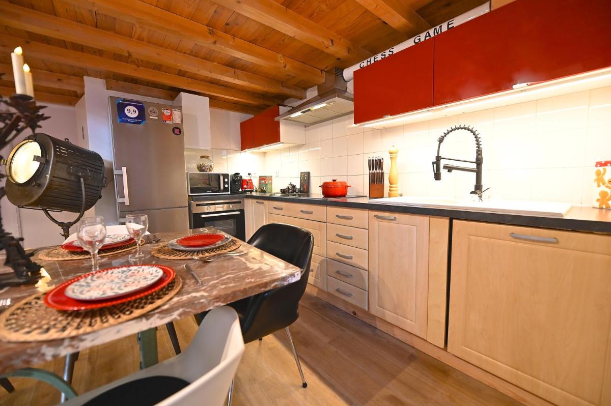 DUPLEX 6 chambres Clim WIFI SAUNA Cannes - Hizvo