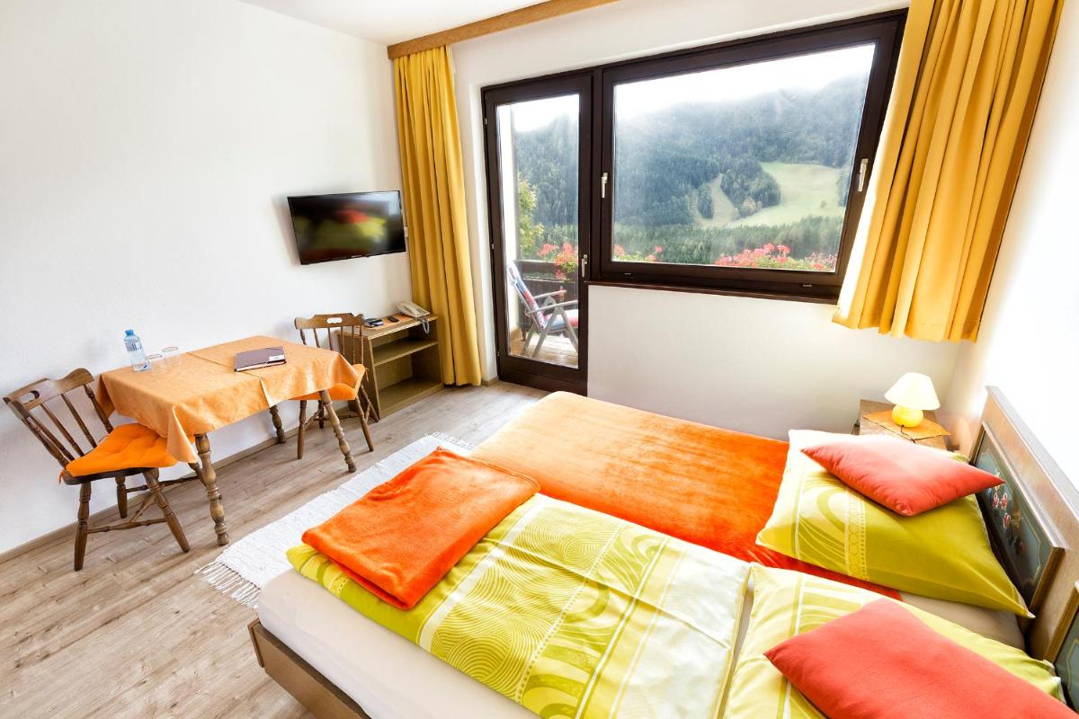 Bed&Breakfast Lausegger - Housity