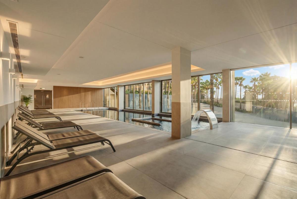 Uma varanda ou terraço em AP Lago Montargil - Conference & SPA