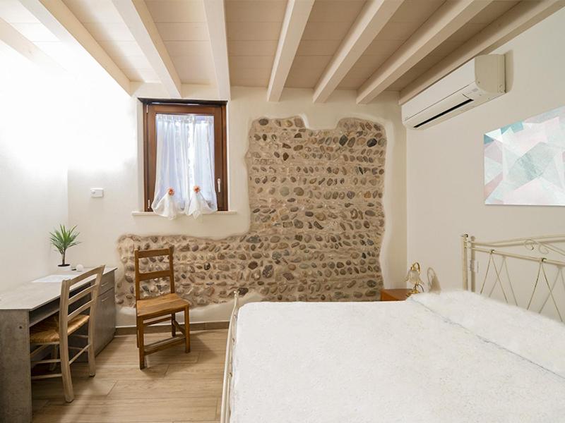 La cantinetta - Housity