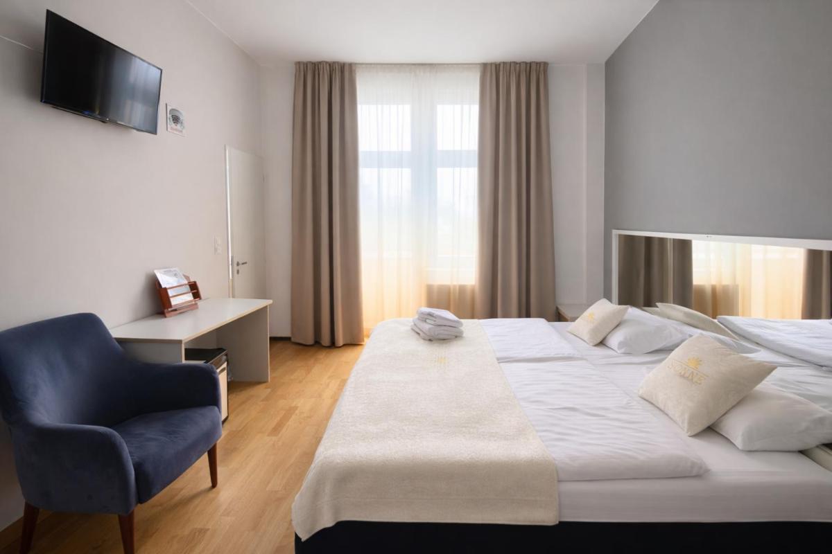 Sonne Hotel - Housity