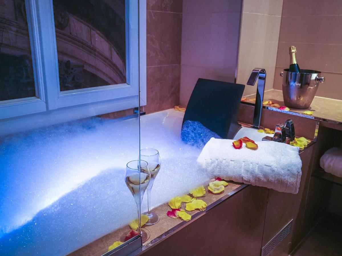 Boissons dans l'établissement Secret de Paris - Hotel & Spa