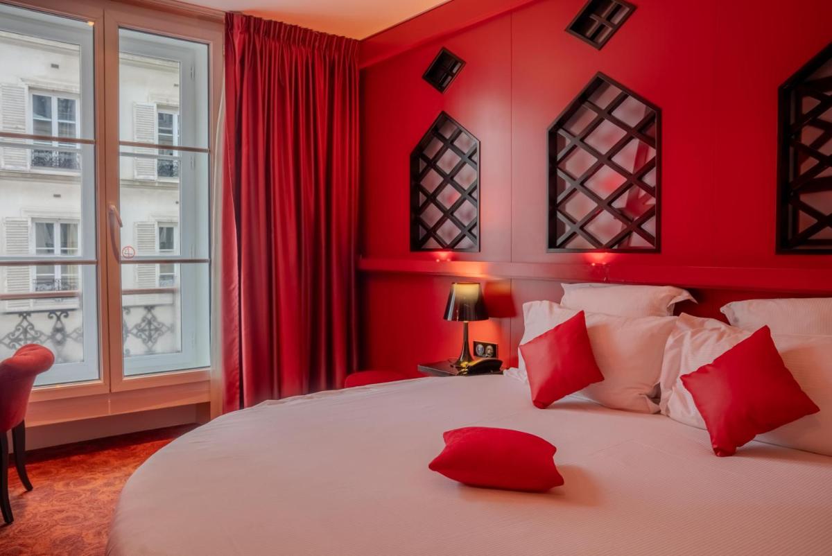 Un ou plusieurs lits dans un hébergement de l'établissement Secret de Paris - Hotel & Spa
