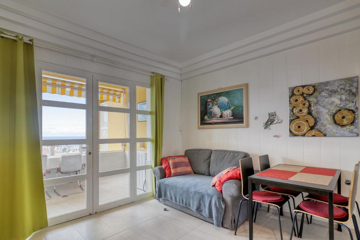 Orlando - Sea View Apartment in Costa Adeje - Hizvo