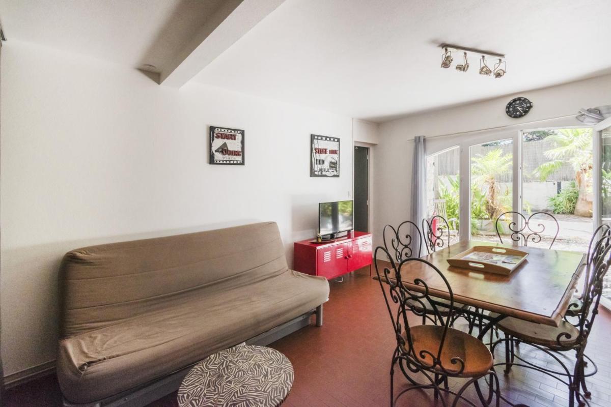 Tilou Location - Giens - proche des plages et du villages - Housity