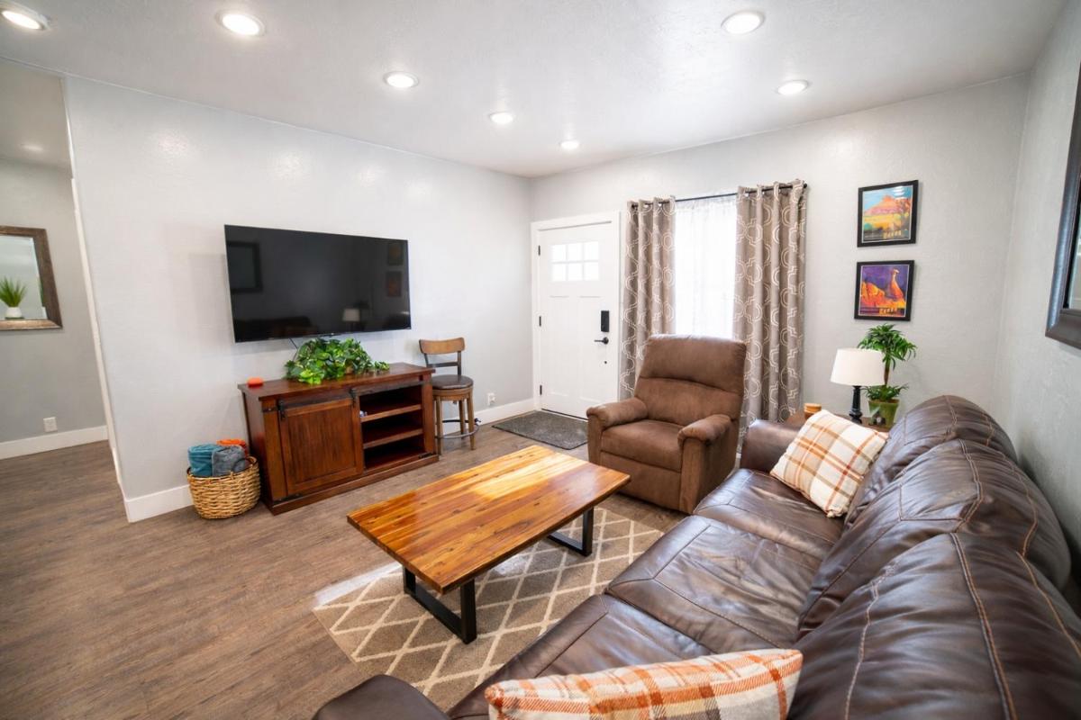 Aunt Beans Guest Suite - Housity