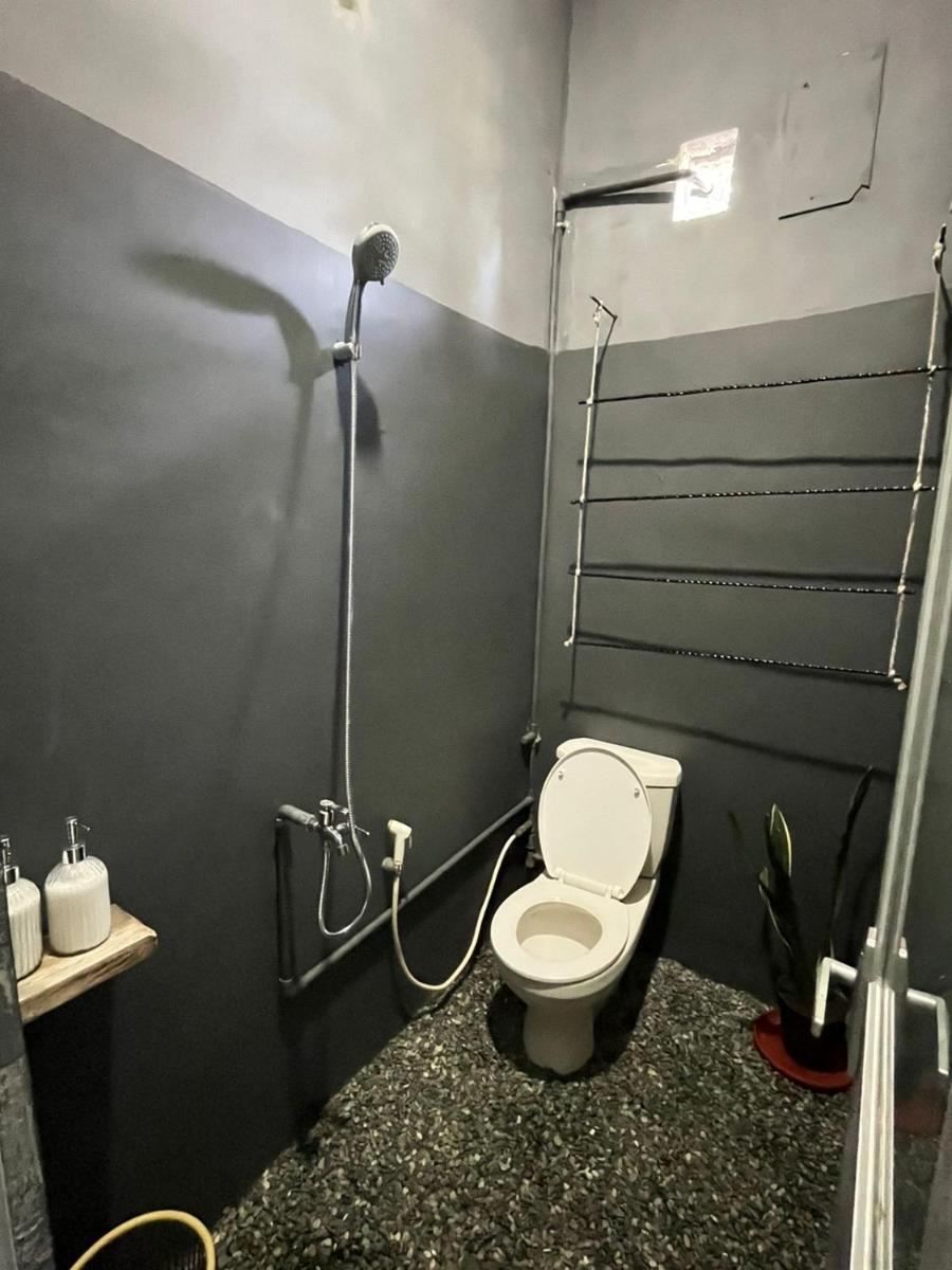 Hoja Homestay - Housity
