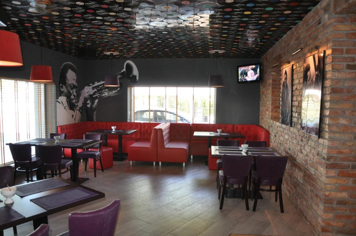 Hotel Orlik - Housity