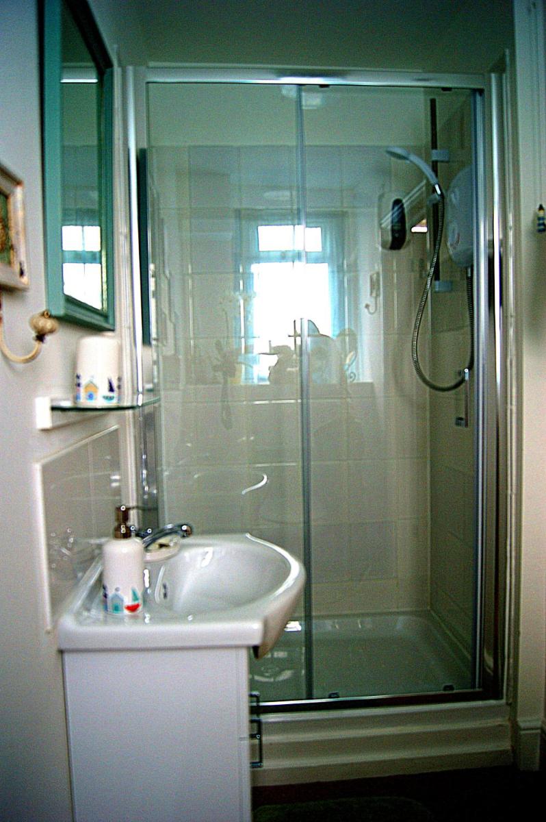 Sunset Guest House - Housity